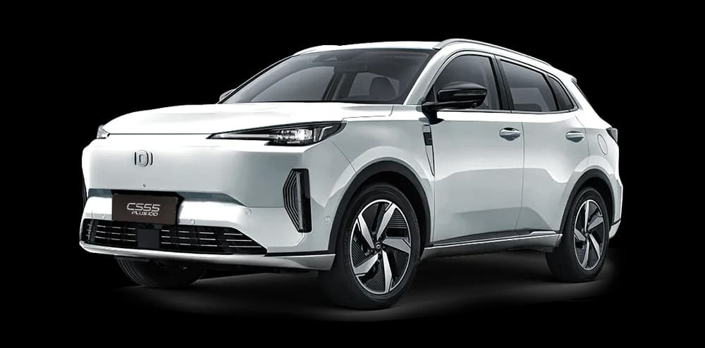 A white Changan CS55.