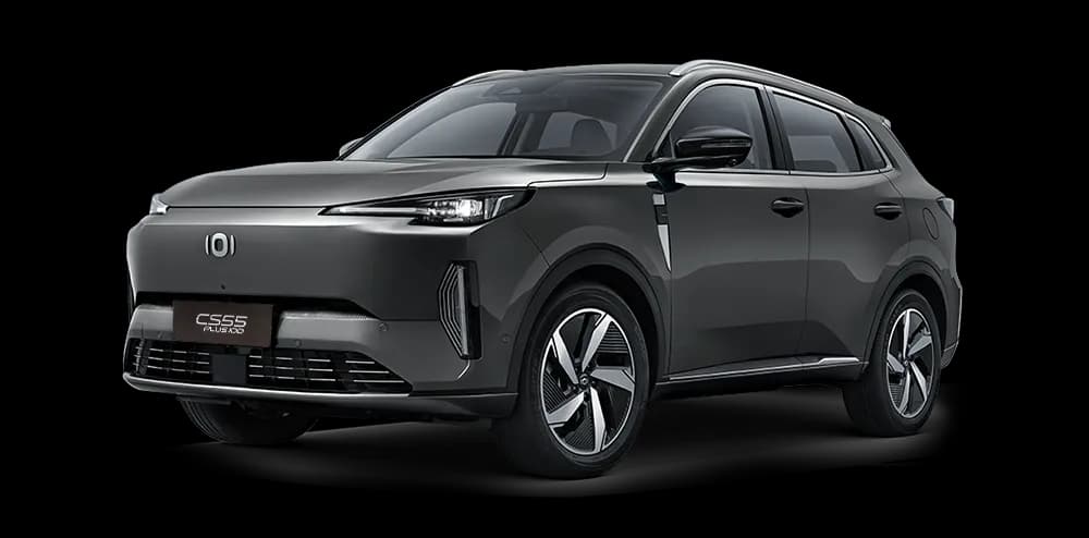 A dark grey Changan CS55.
